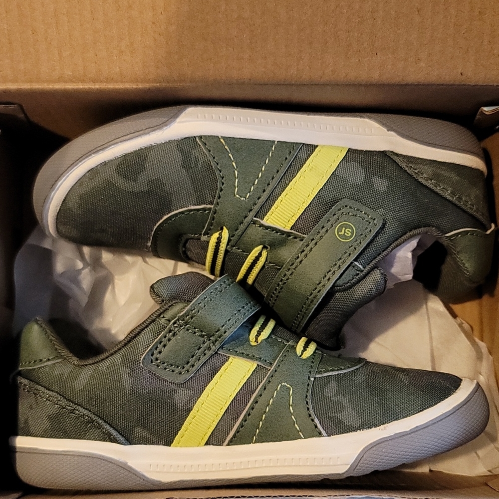 Kids Sneakers
